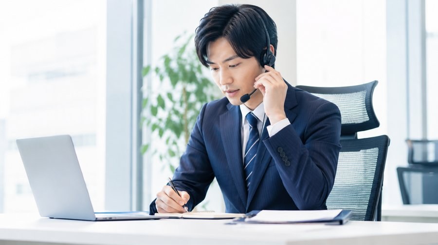 ITサービス企業の営業担当者
